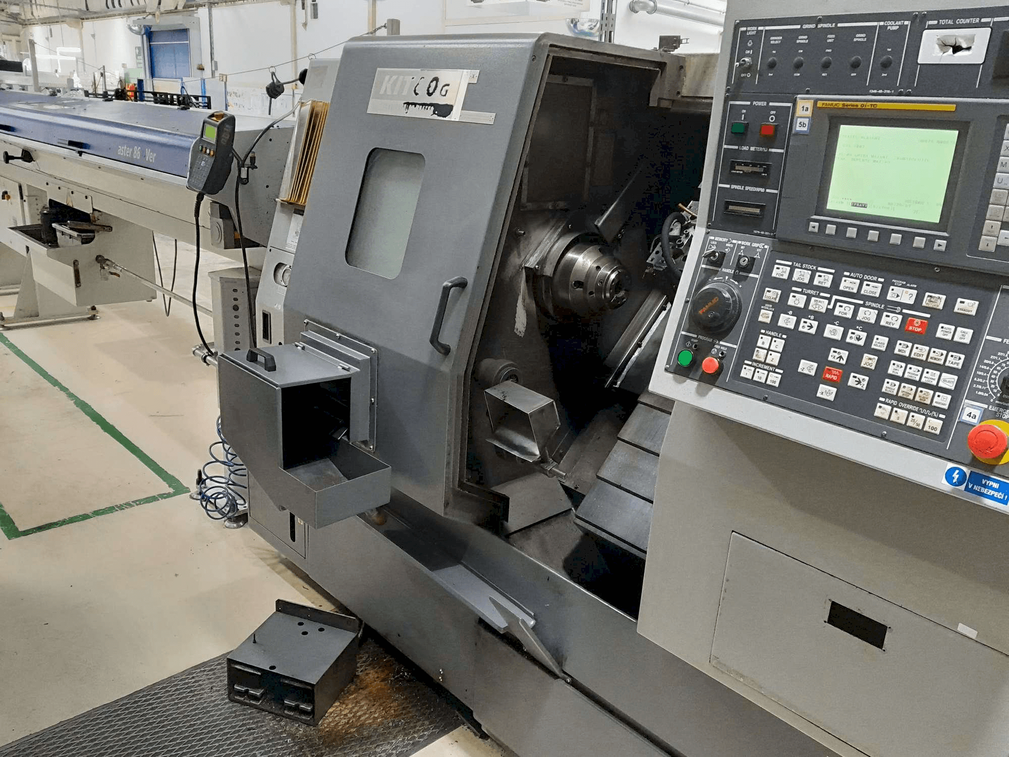 Vooraanzicht van Hyundai Kia KIT60G machine