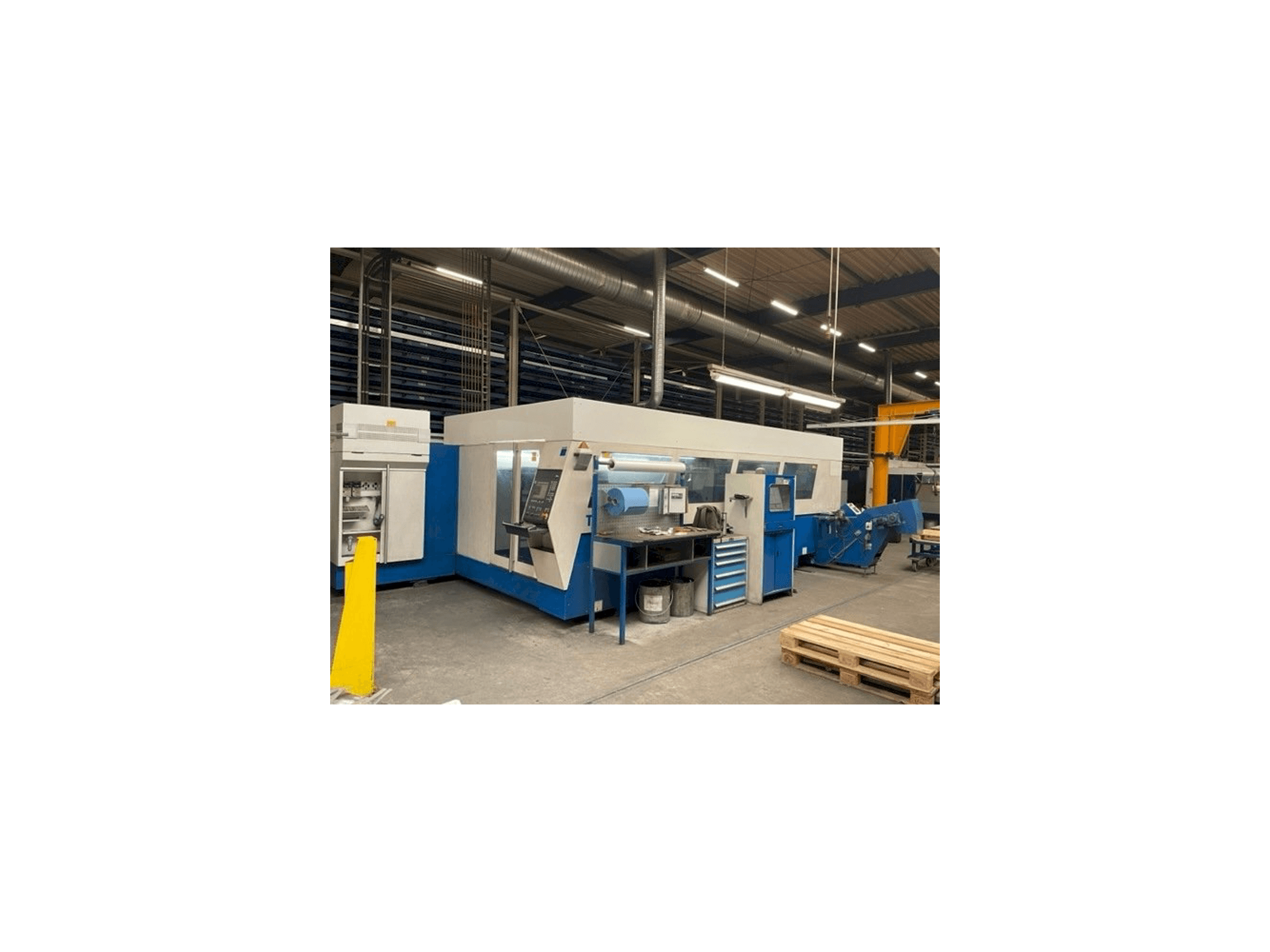 Vooraanzicht van Trumpf TruLaser 5040 classic machine