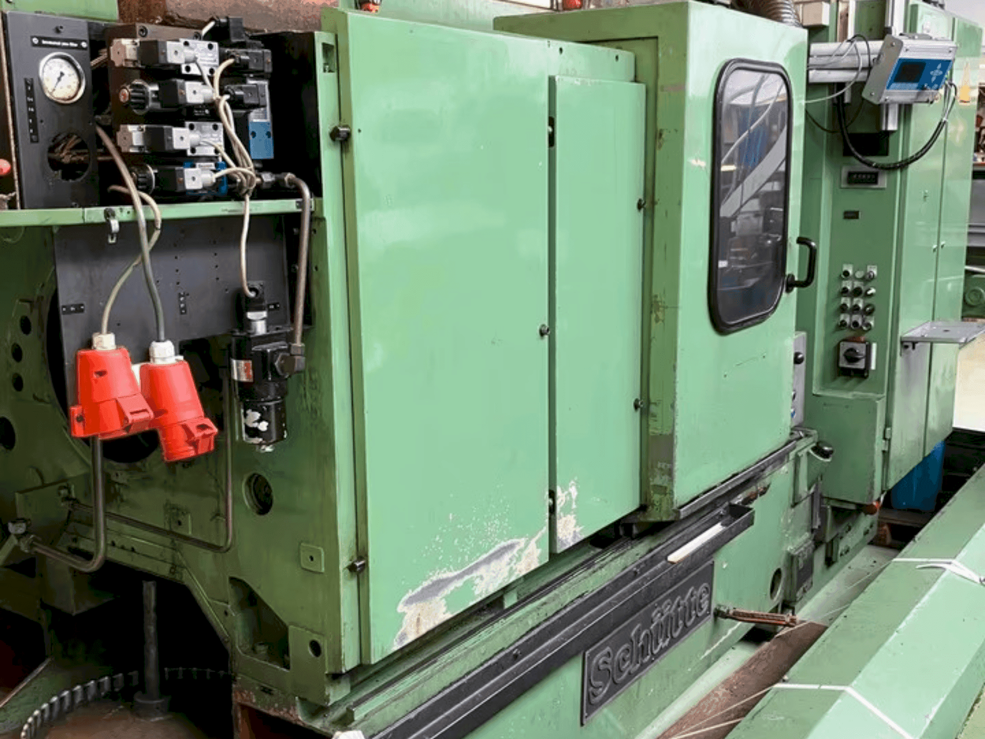 Vooraanzicht van Schütte SF 26 (1985) machine