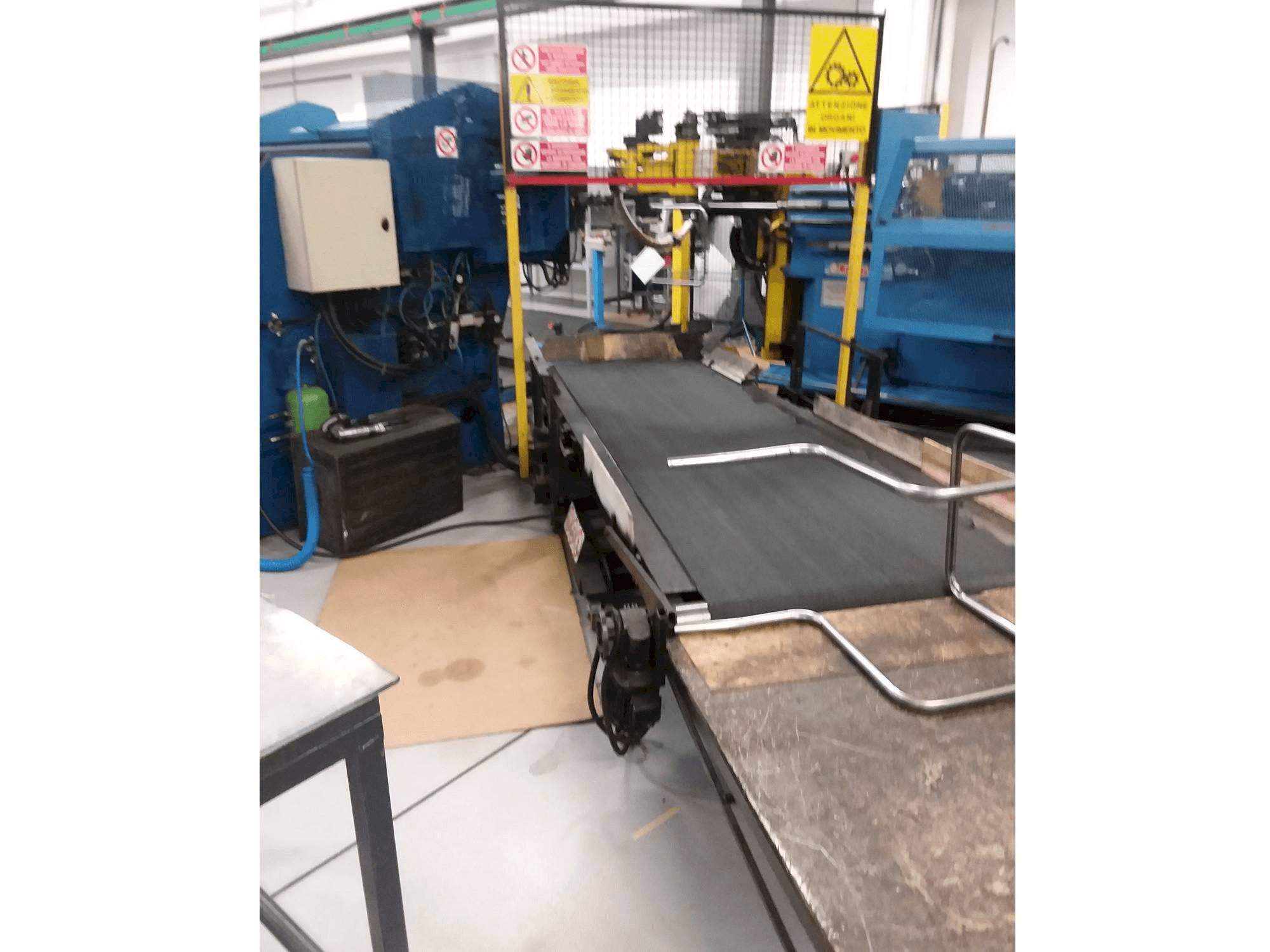 Vooraanzicht van Crippa 532 machine