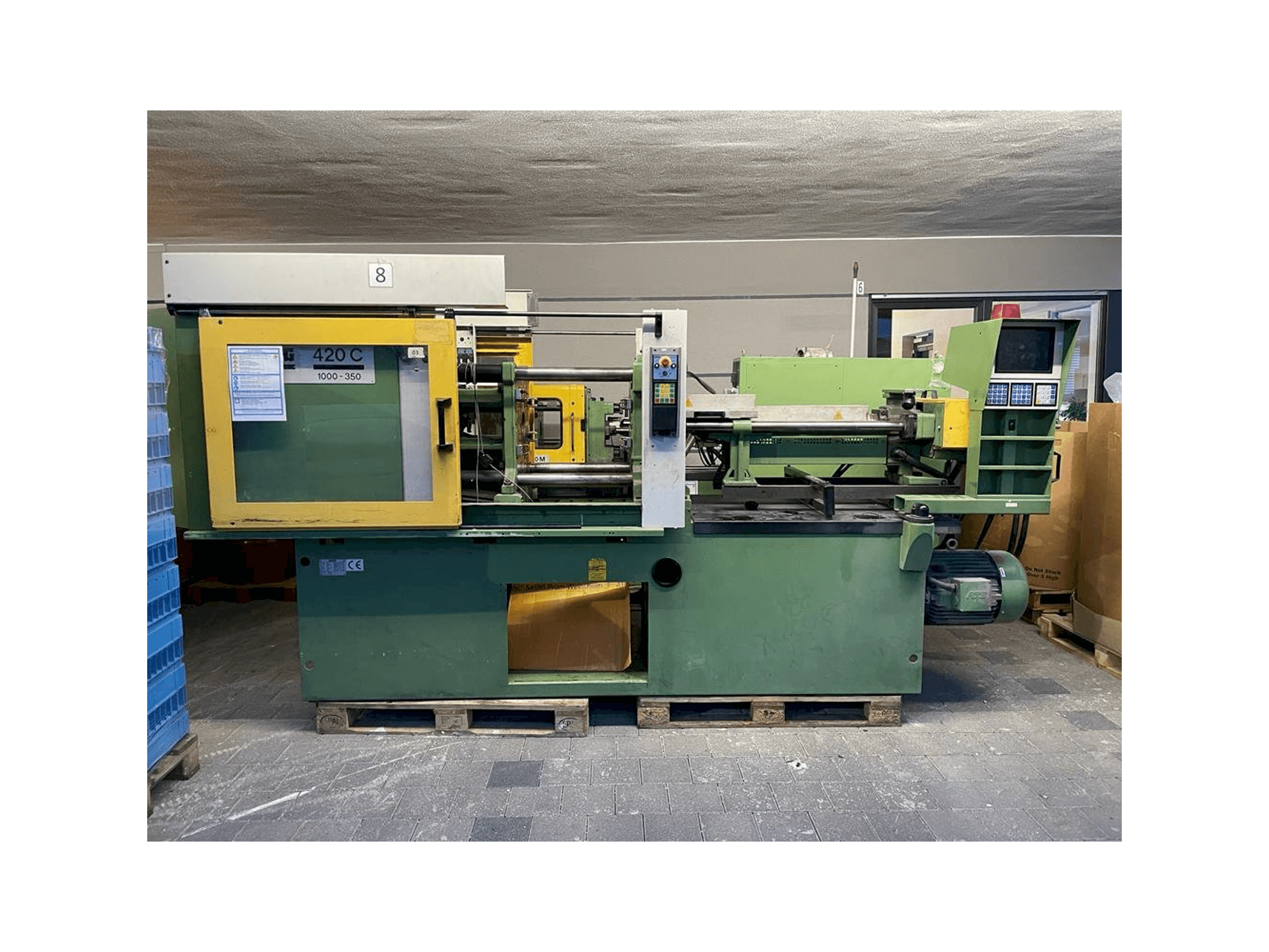 Vooraanzicht van Arburg 420C mit machine