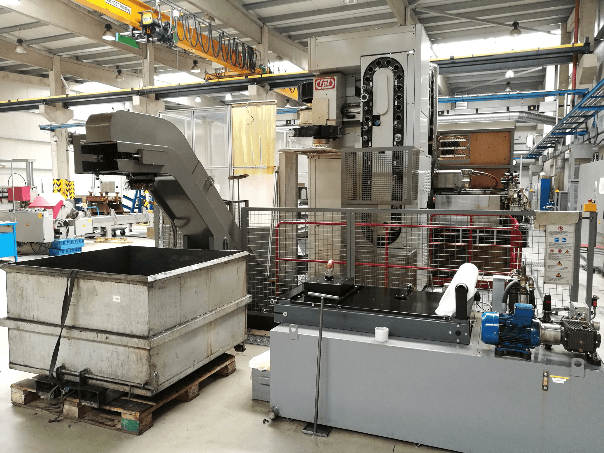 Vooraanzicht van FPT AREA M machine