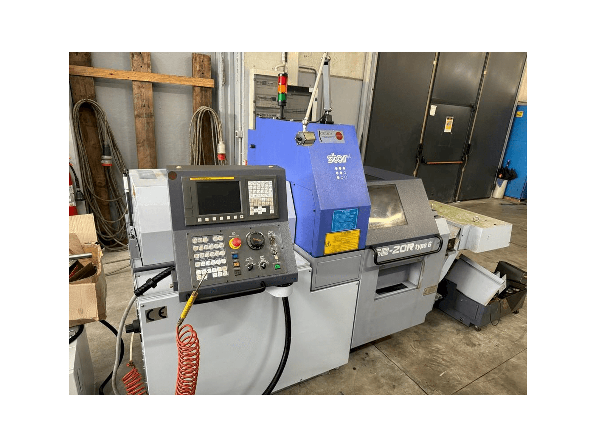 Vooraanzicht van Star SB-20R TYPE G machine