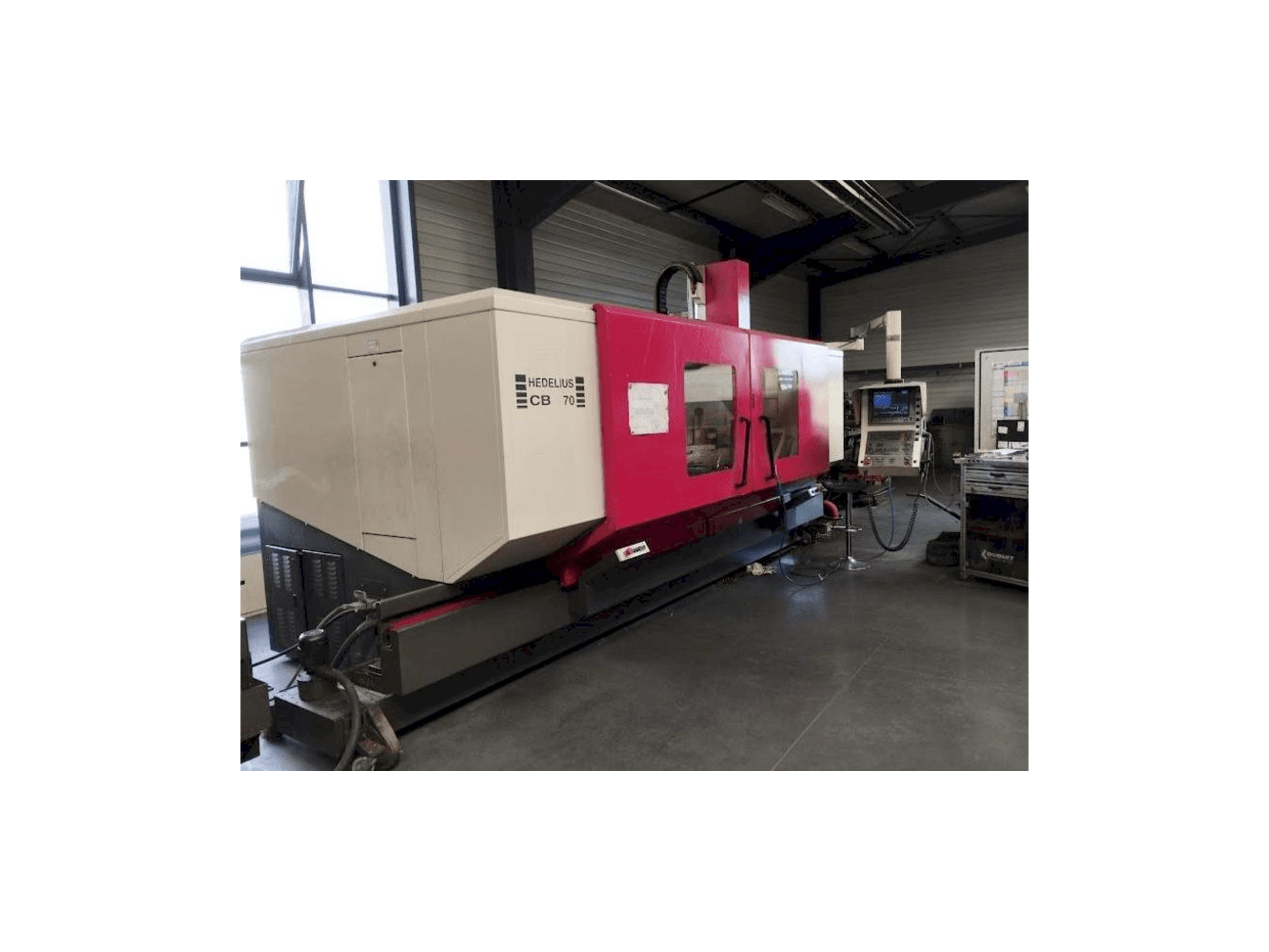 Vooraanzicht van HEDELIUS CB 70-3200 machine