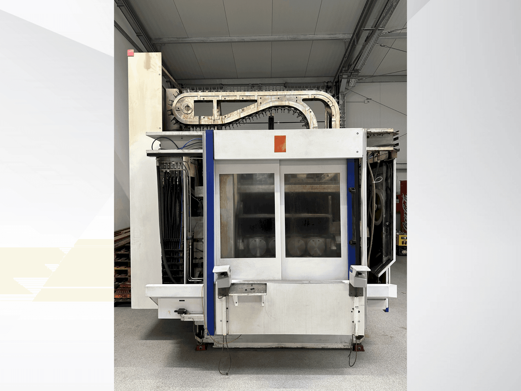 Vooraanzicht van SW BA 400-4 machine