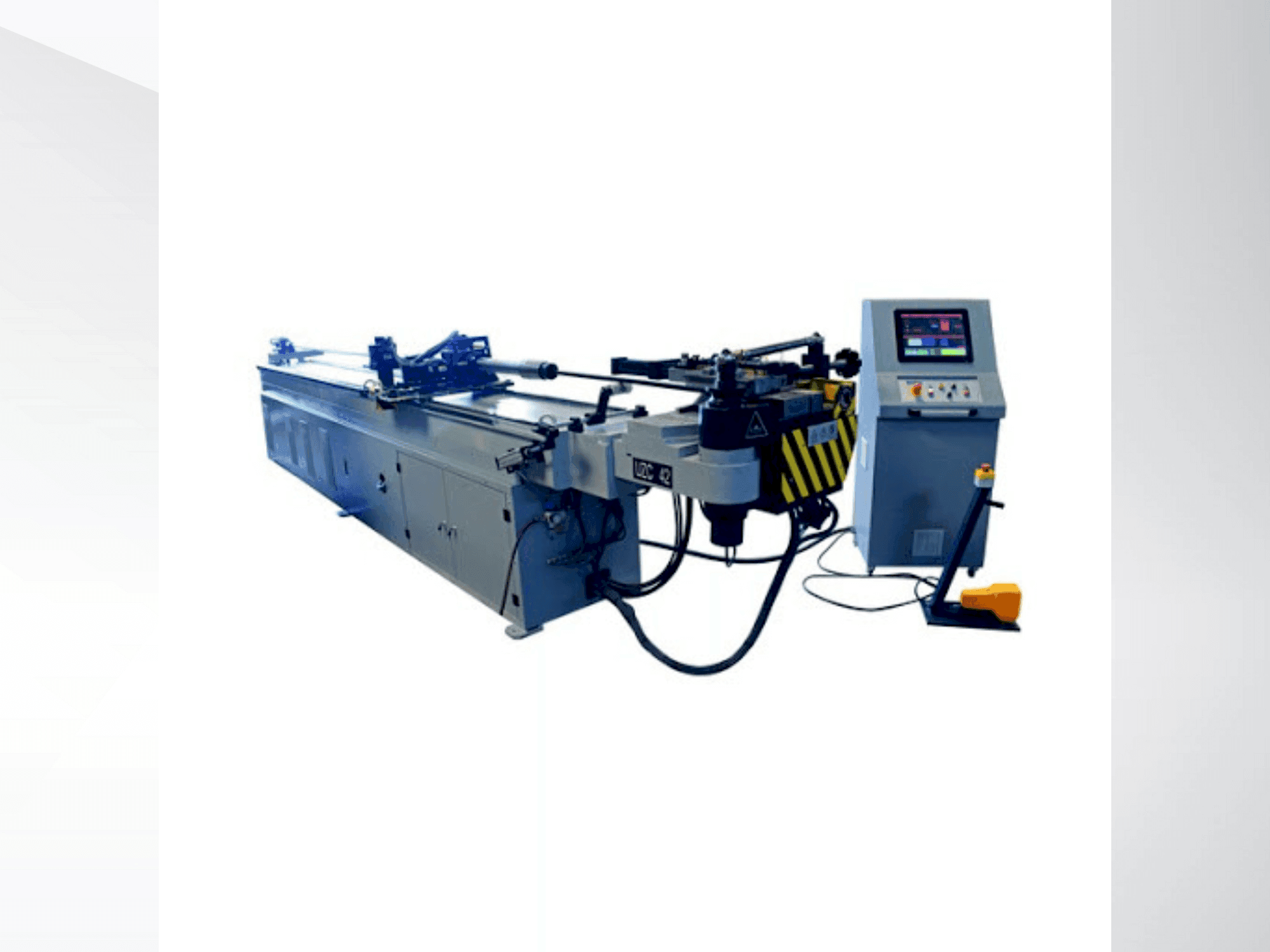 Vooraanzicht van UZMA UZN 90 machine