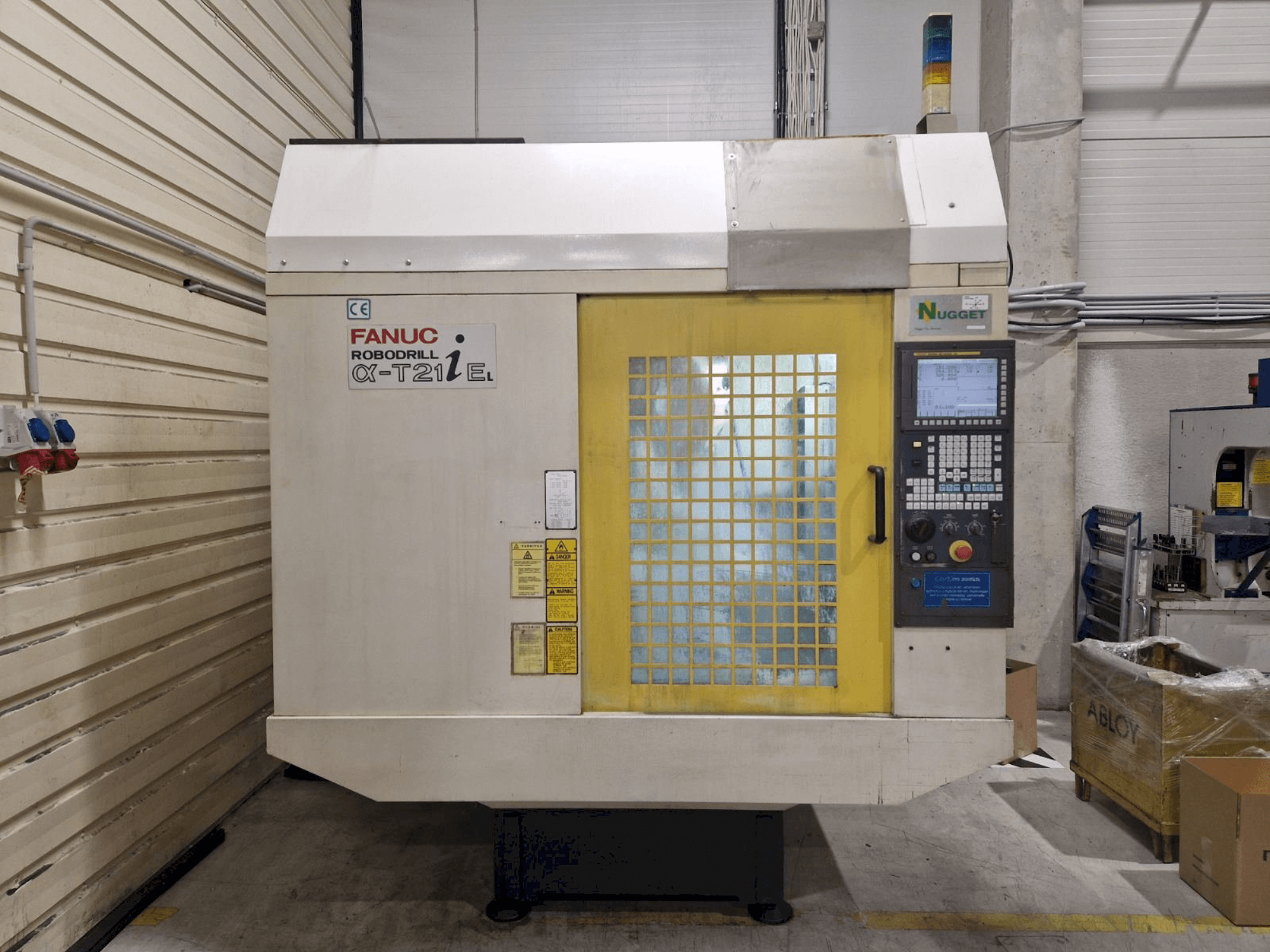 Vooraanzicht van FANUC Robodrill a-T21iEL machine